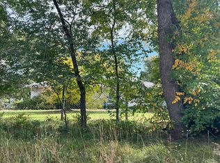 688 Simot Dr, Muskegon, MI 49445