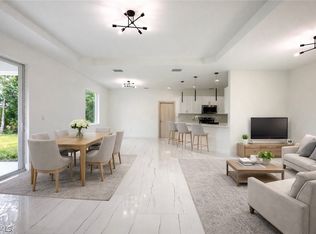 418 Wellington Ave, Lehigh Acres, FL 33972