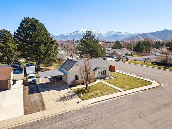 3rd image of 593 S 700 W