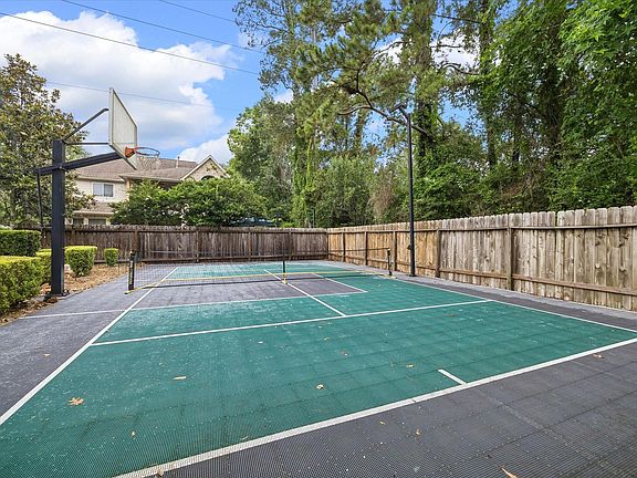 2nd image of 2806 Whispering Fern Court