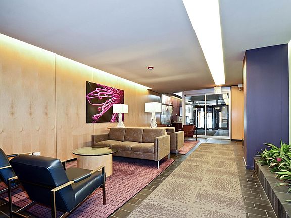 2nd image of 2020 N Lincoln Park W APT 26H