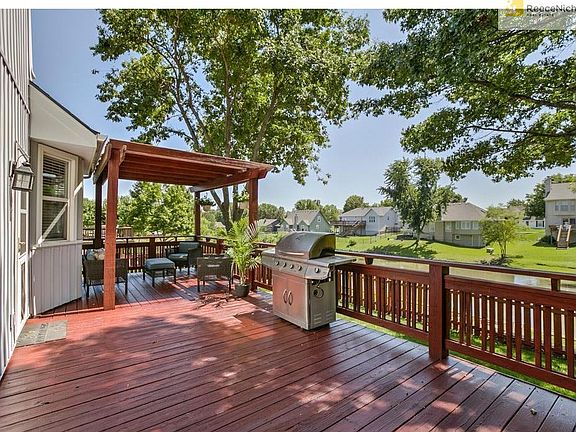 3rd image of 24095 W 57th St