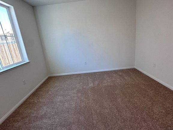 5th image of 3310 Deer Oak St #2