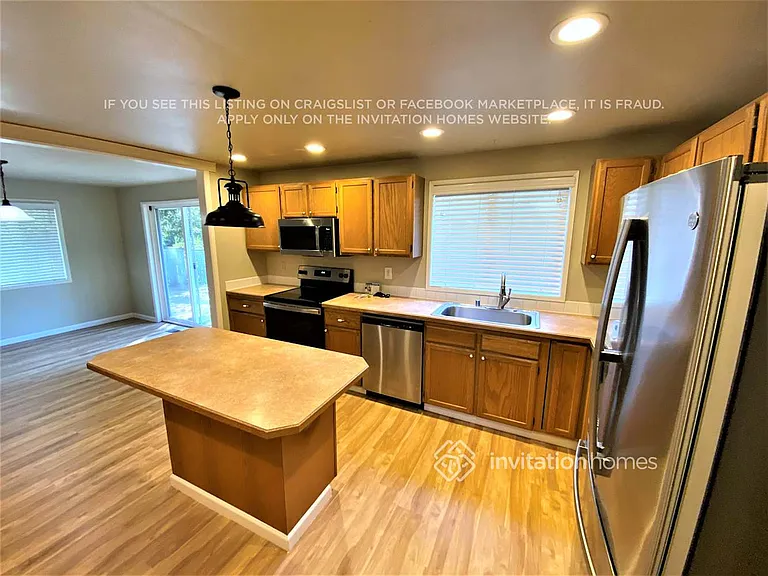 5716 204th Street Ct E — Photo 8