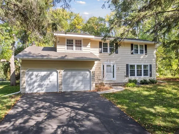 7255 Ticonderoga Trl, Eden Prairie, MN 55346