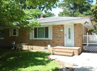 110 Chappell Gardens Dr, Elizabeth City, NC 27909