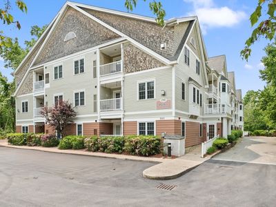 190 Chickering Rd UNIT 201D, North Andover, MA, 01845