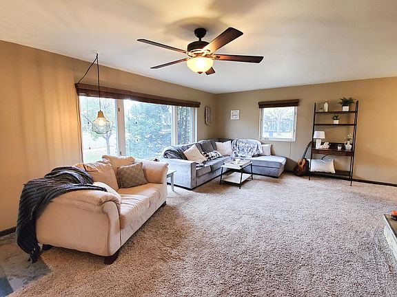 5th image of 1144 Losey Blvd S