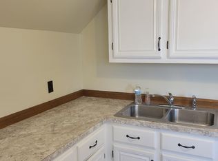 3702 Pawtucket Ave #2, Riverside, RI 02915