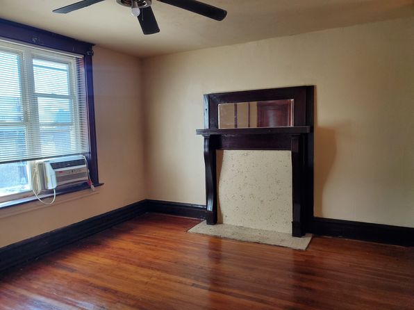 4441 Clarence Ave #2