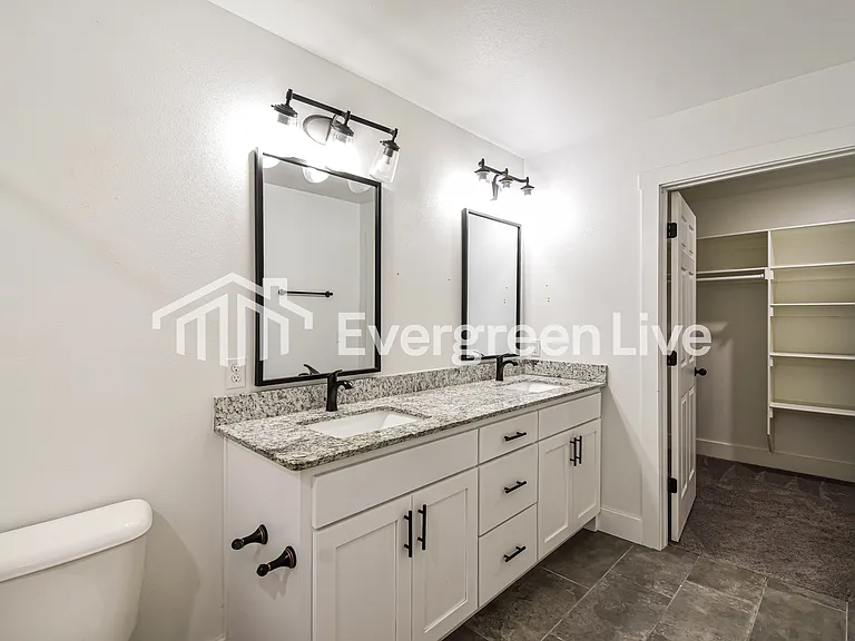 3573 Knox Loop — Photo 9