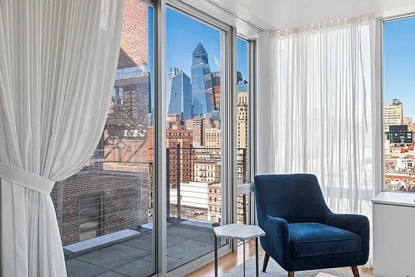 Sold by Douglas Elliman | media 18