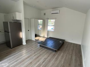 18921 Friar St #1, Reseda, CA 91335