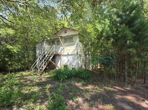8476 Grapevine Ct., Gresham, SC 29546