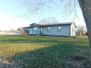619 E Dover St, Monroe City, MO 63456