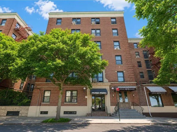 3145 Brighton 4th St APT 211, Brooklyn, NY 11235