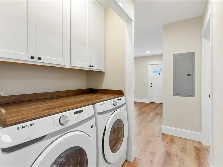 26 Lyndale Ave #2 — Photo 16