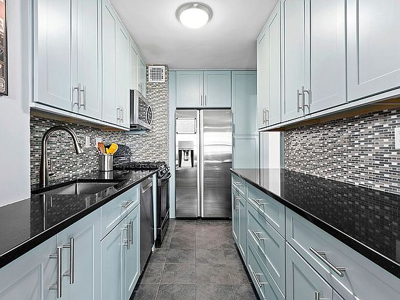 3rd image of 140 W End Ave APT 8J