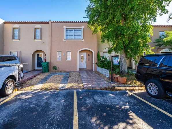 5466 NW 170th Ter, Miami Gardens, FL 33055