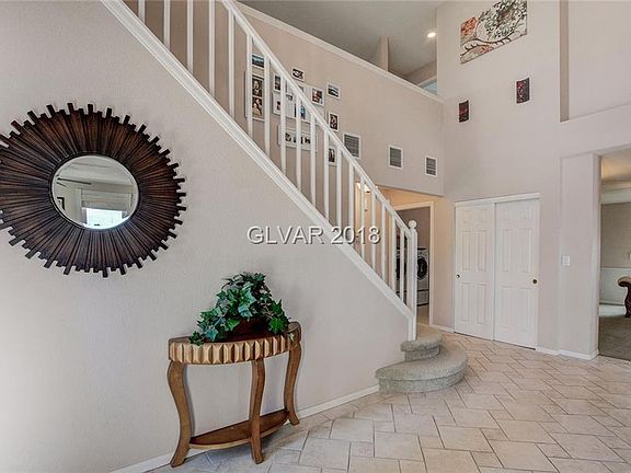 4th image of 8665 Schuster St
