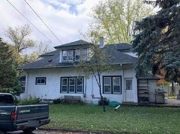 3rd image of 957 Galvin Ave
