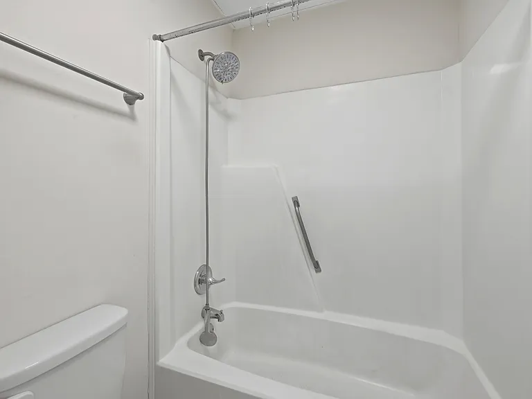 817 Wyldewood Rd — Photo 22