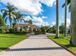 20410 SW 48th Pl, Southwest Ranches, FL 33332