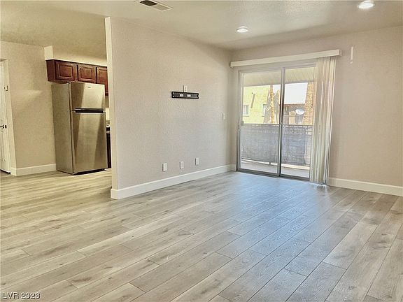 4th image of 5295 Indian River Dr Unit 310