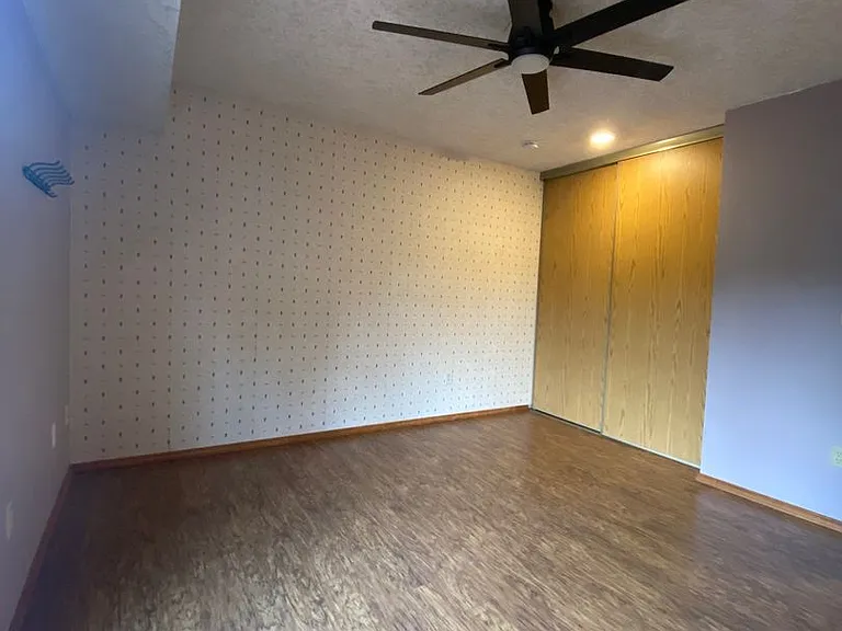 620 Sherman Dr — Photo 9