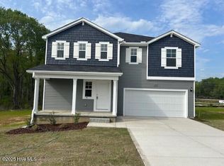 327 Happy Trail Rd, Aberdeen, NC 28315