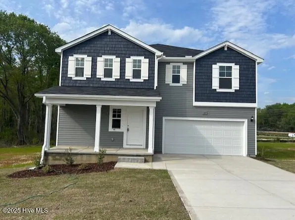 327 Happy Trail Road, Aberdeen, NC 28315