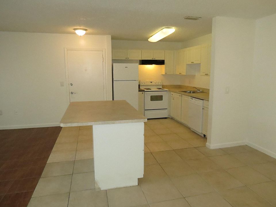 1st image of 2427 Branch Way