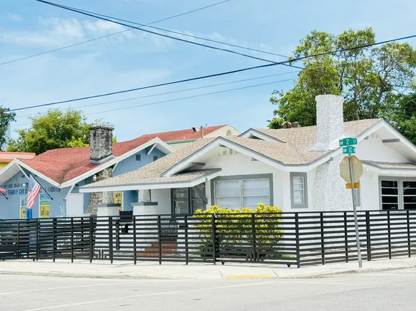 994 NW 2nd St, Miami, FL