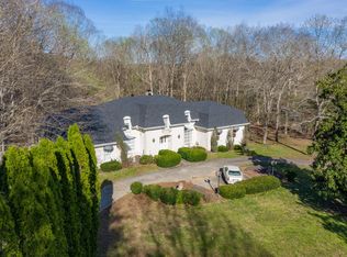 1051 Fox Hill Rd, Ashland City, TN 37015