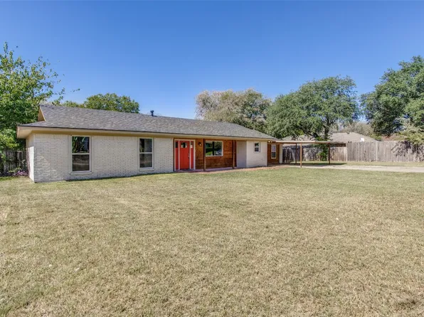 403 Power Dr, Duncanville, TX 75116