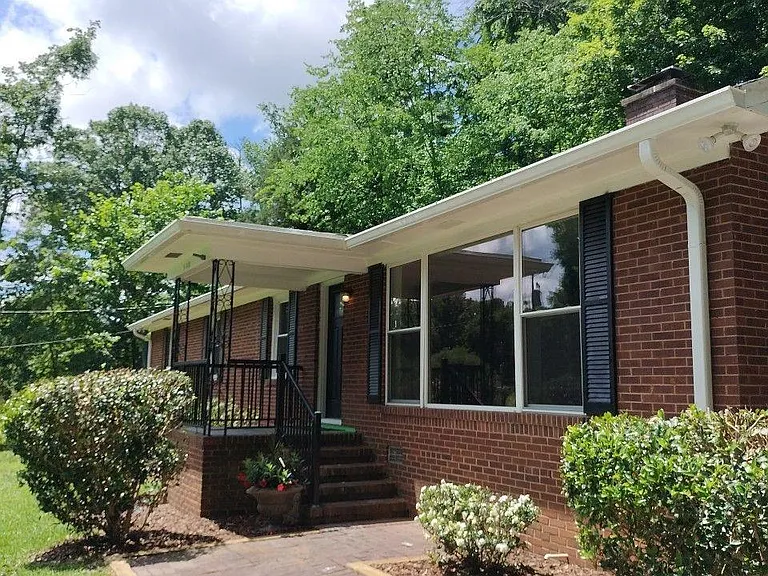 540 Carolyn Ln — Photo 19