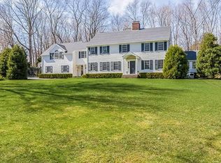 164 Cobblers Hill Rd, Fairfield, CT 06824