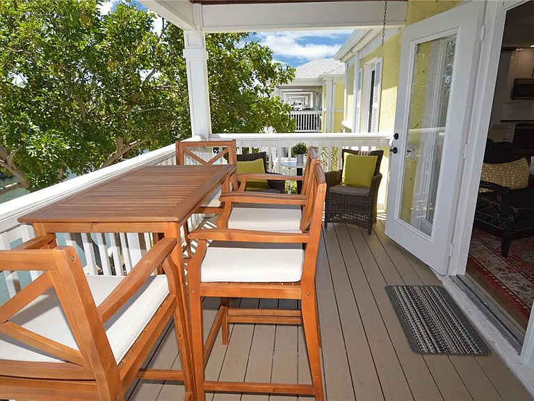 5048 Beach Dr SE #F — Photo 48