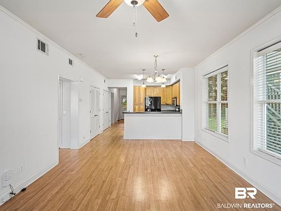 3rd image of 25806 Pollard Rd APT 115
