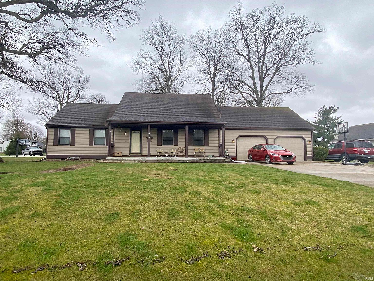 318 Gayle Dr, Sweetser, IN 46987 Zillow