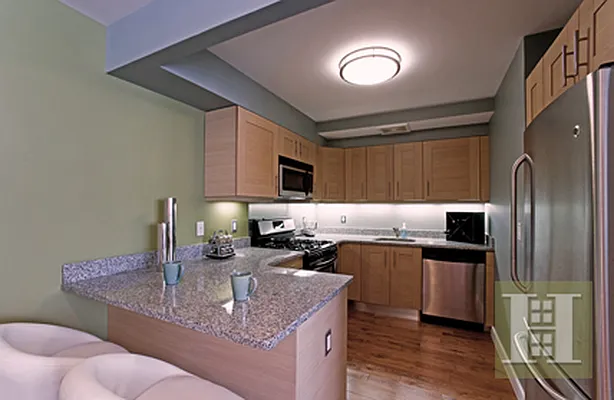 Sold by Halstead Real Estate | media 8