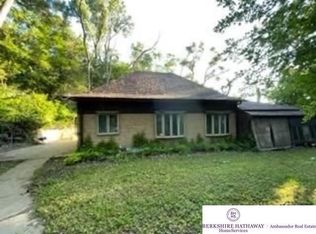 615 N 2nd Ave, Logan, IA 51546