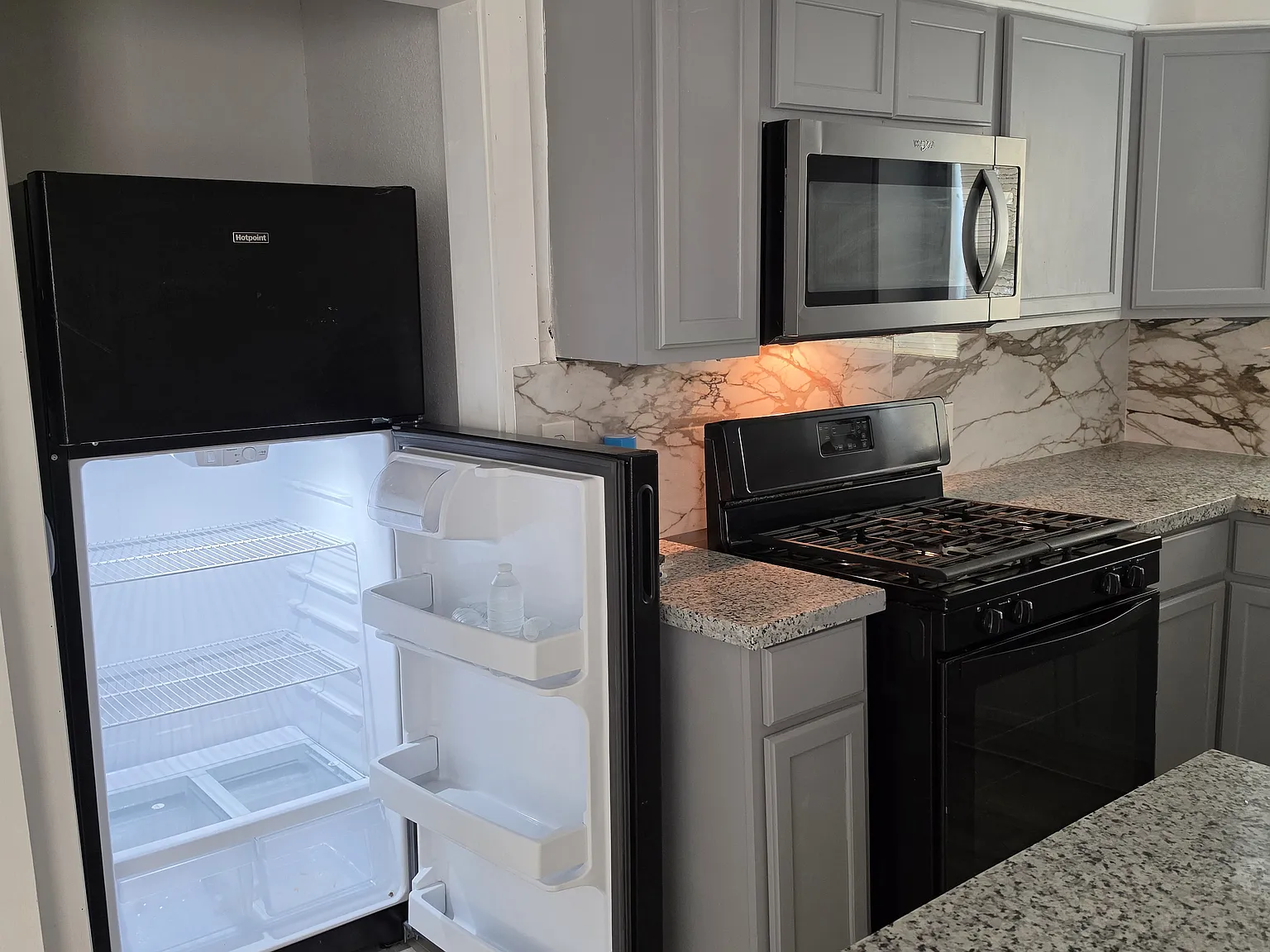 4526 Edfield St — Photo 3