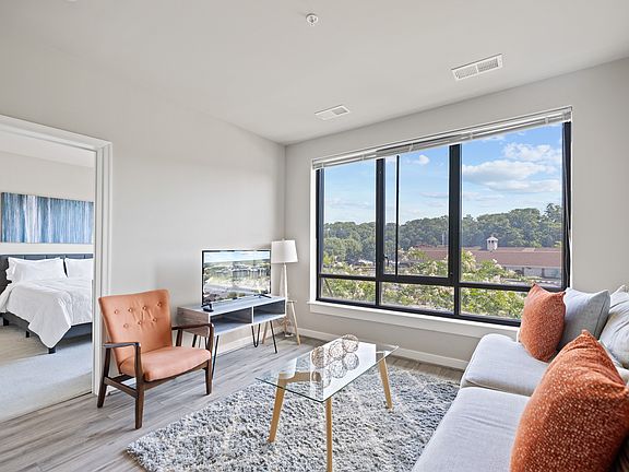 5th image of 13175 Marina Way #401