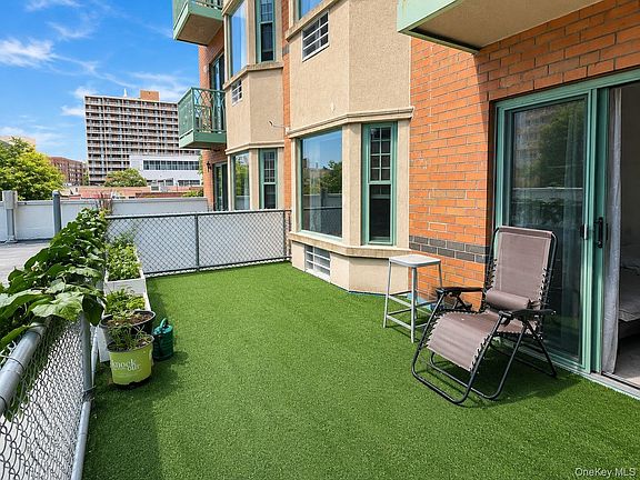 4th image of 134-43 Maple Avenue #2B