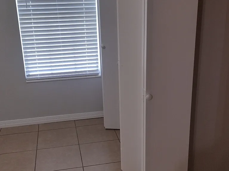 2844 Villa Woods Cir — Photo 15
