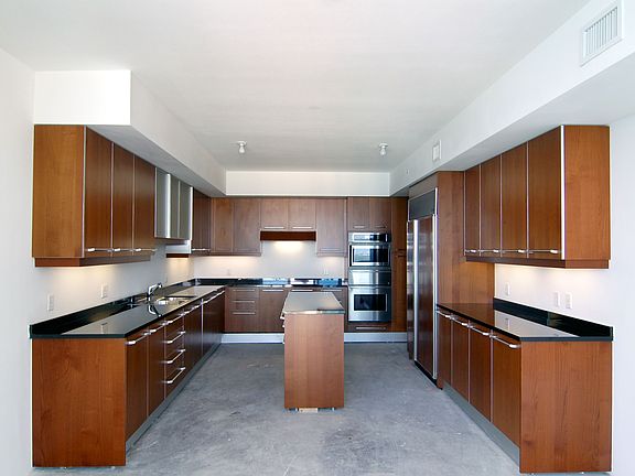 5th image of 3101 S Ocean Dr APT 3303