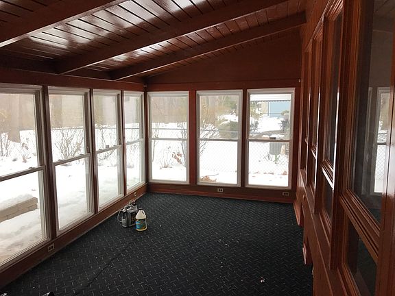 2nd image of 218 S Belvoir Blvd