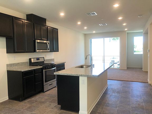 4th image of 18447 W Calico Ln