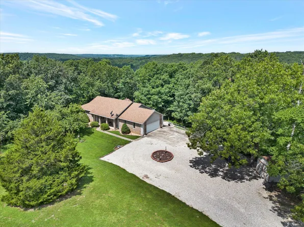538 Munson Hill Drive, Marshfield, MO 65706